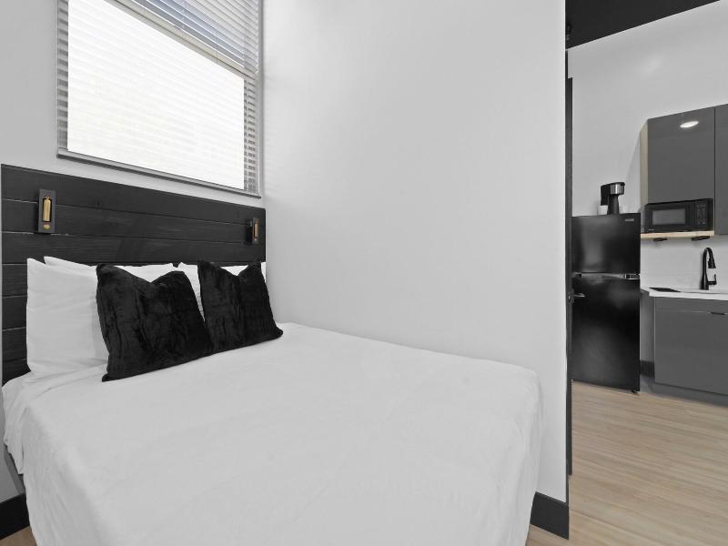 The Neon Elm Hotel image