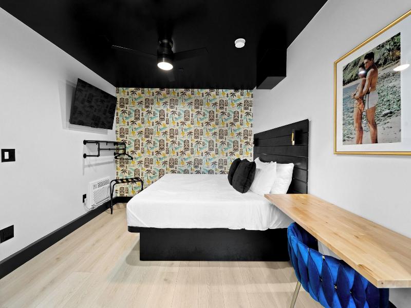 The Neon Elm Hotel image