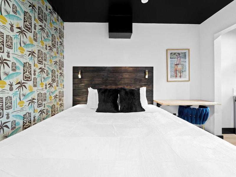 The Neon Elm Hotel image