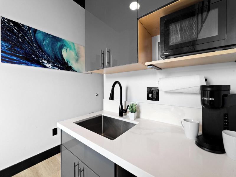 The Neon Elm Hotel image