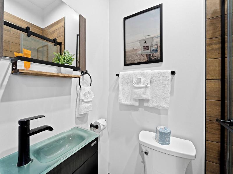 The Neon Elm Hotel image