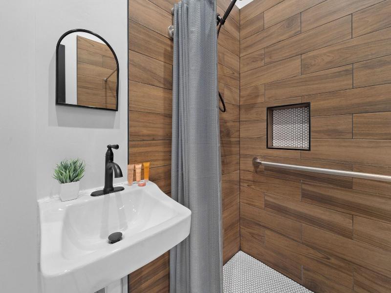 The Neon Elm Hotel image
