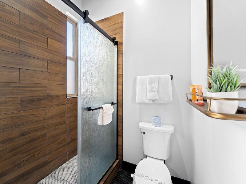The Neon Elm Hotel image