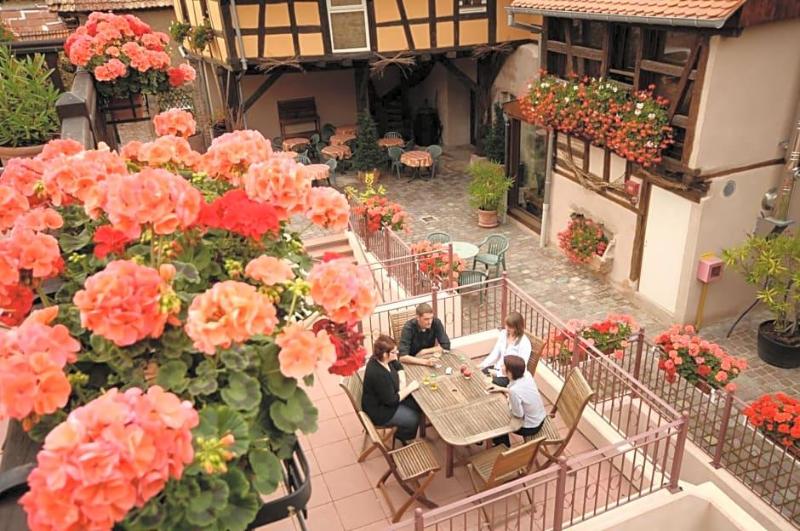 La Cour du Bailli image