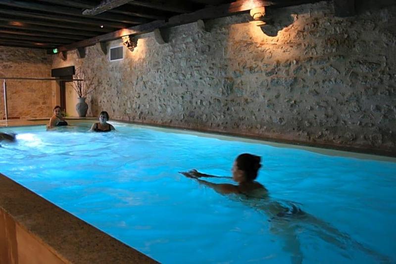 La Cour du Bailli image