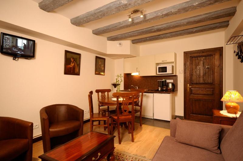 La Cour du Bailli image