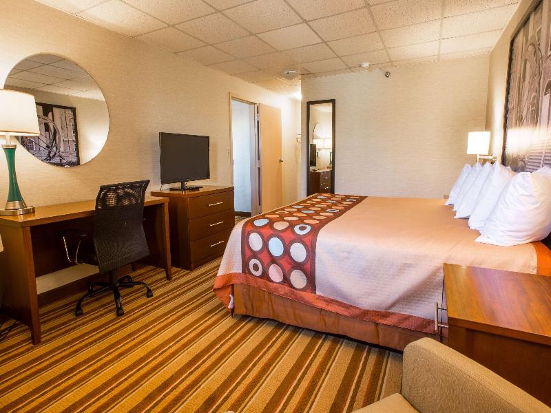 Super 8 by Wyndham State College image
