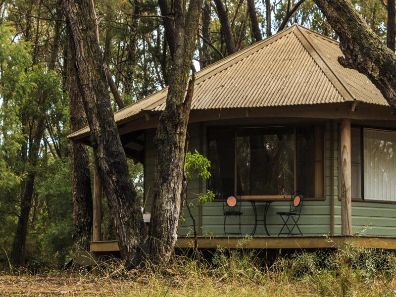 Federation Gardens and Possums Hideaway image