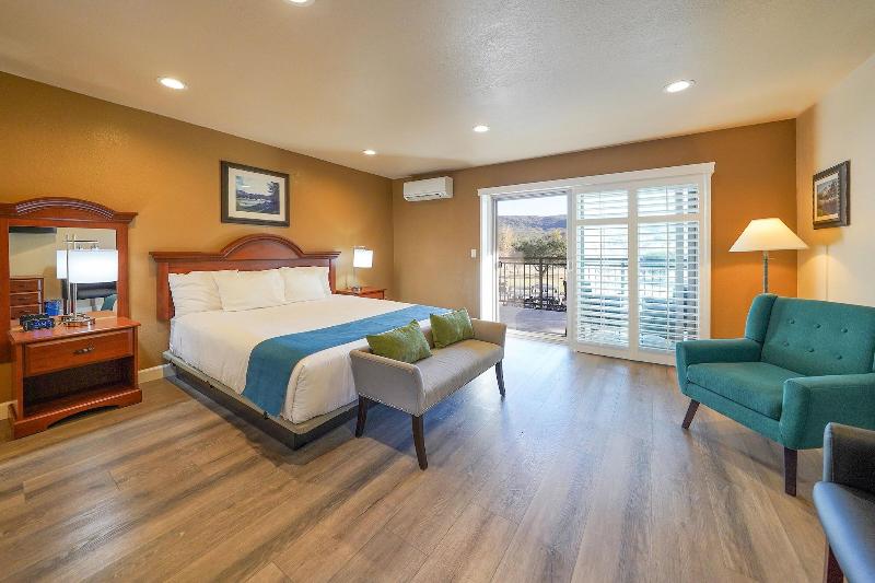 San Vicente Golf Resort image