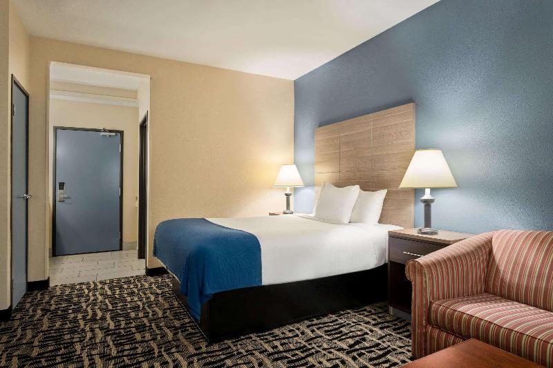 Bed room