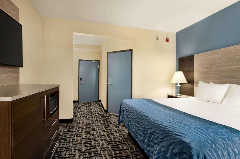 Baymont By Wyndham Ft. Leonard/Saint Robert image