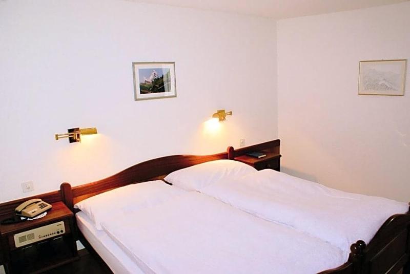 Hotel du Pont image