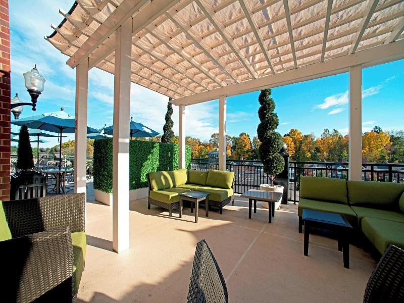 Courtyard Saratoga Springs photo 14