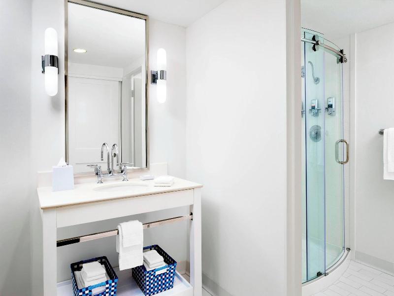 Four Points Sheraton Ventura image