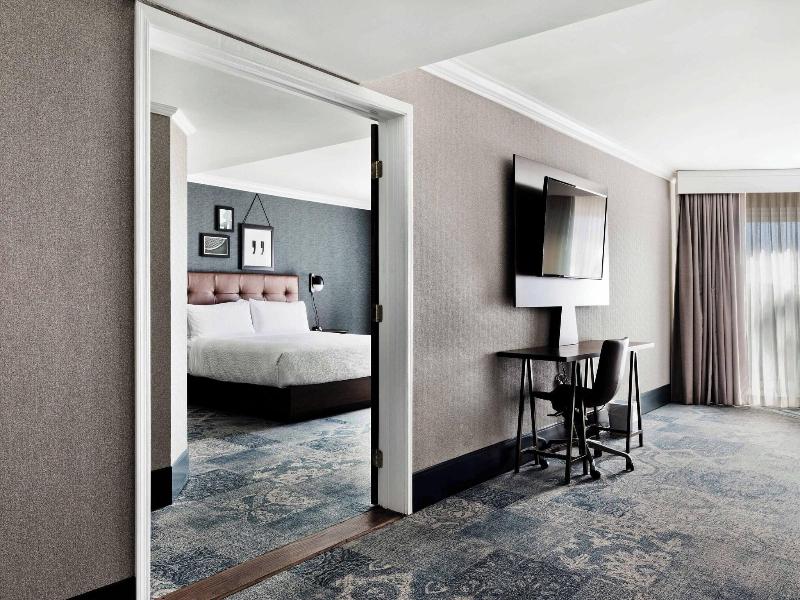 Four Points Sheraton Ventura image