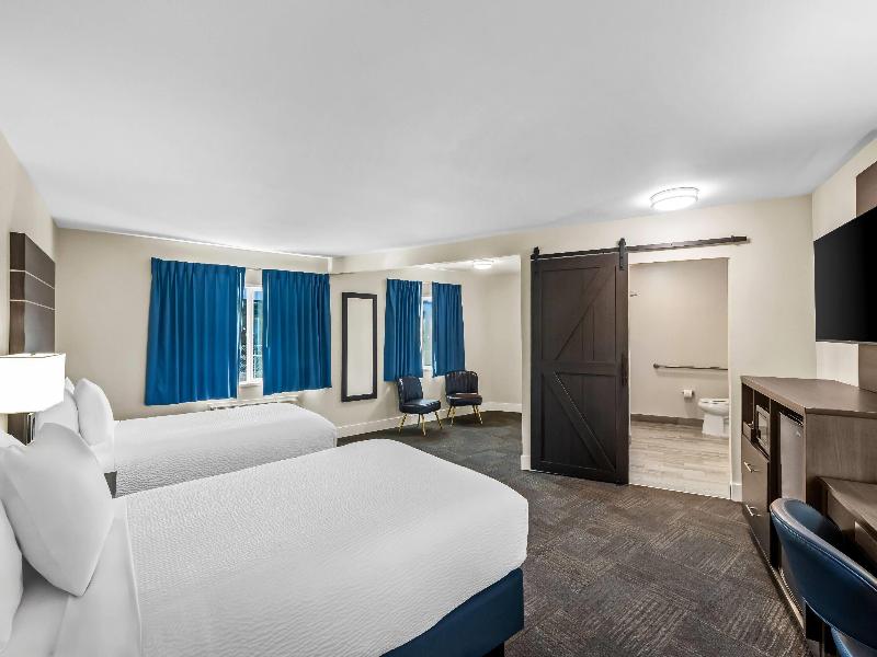 Travelodge by Wyndham Santa Rosa Wine Country image