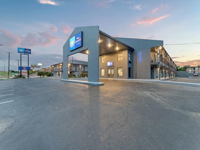 Baymont By Wyndham San Antonio Near Lackland Afb image