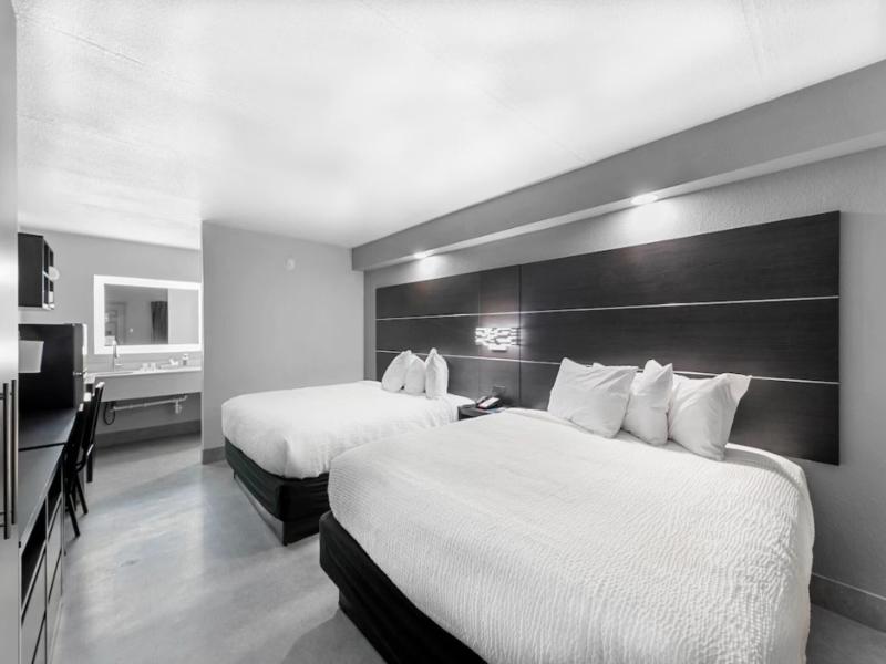 Baymont By Wyndham San Antonio Near Lackland Afb image