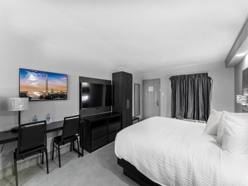 Baymont By Wyndham San Antonio Near Lackland Afb image