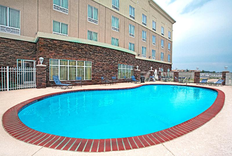 Holiday Inn Express Hotel & Suites Bossier City -