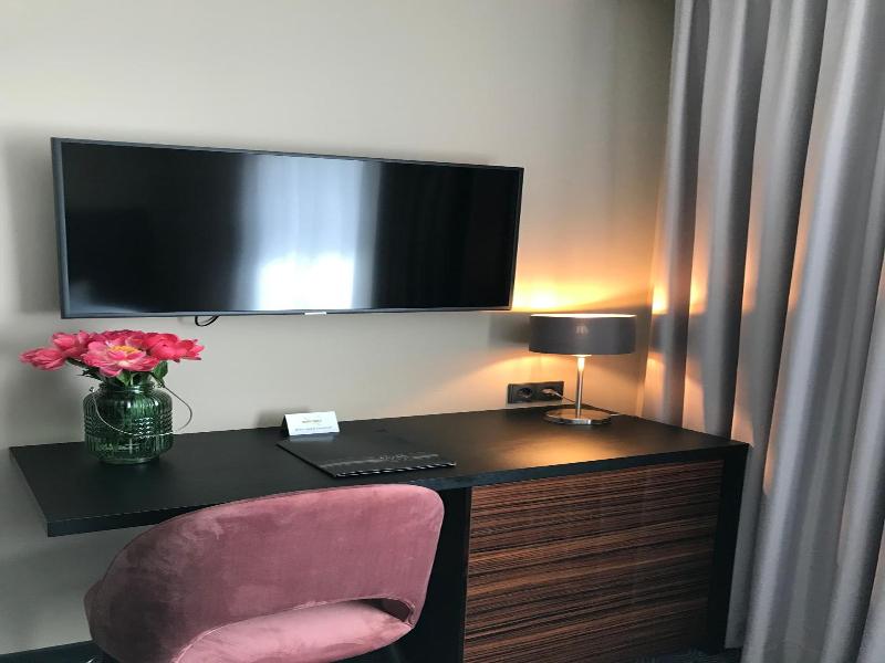 ROSS Messehotel image