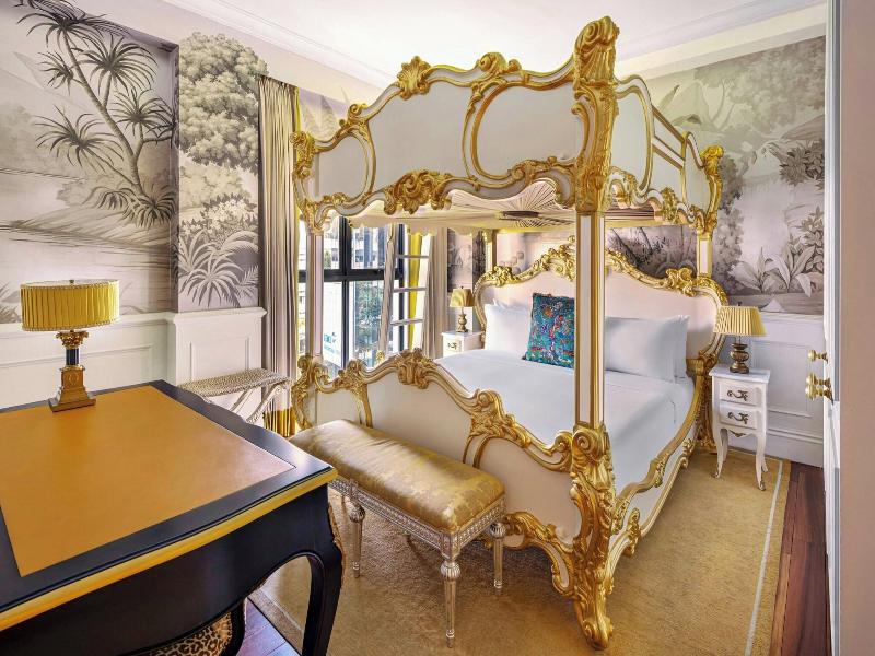 The Serangoon House, Singapore, A Tribute Portfoli image