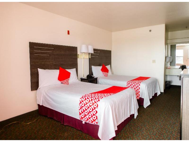 OYO Hotel Wichita Falls I-44 Sheppard Airforce image