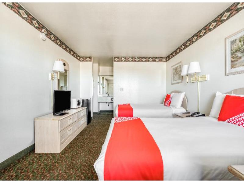OYO Hotel Wichita Falls I-44 Sheppard Airforce image