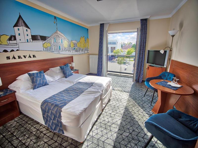 Hotel Viktoria image
