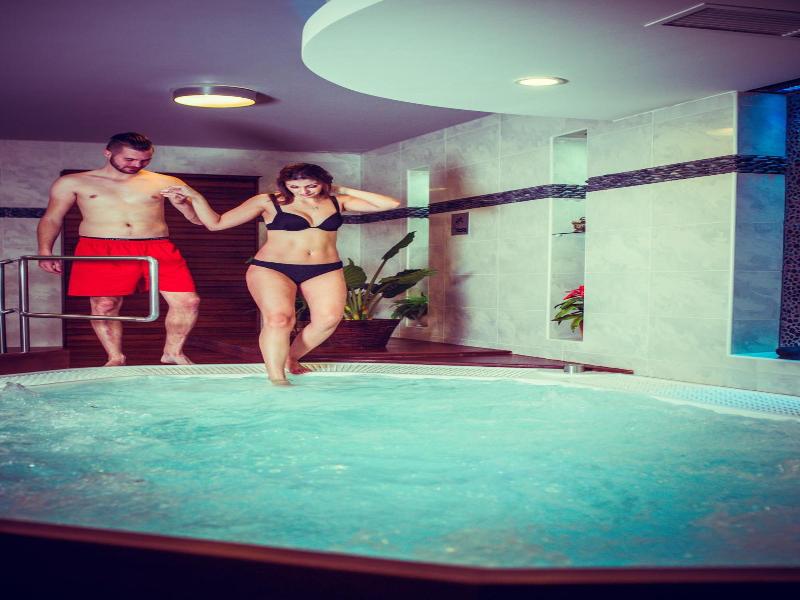 Hotel Viktoria image