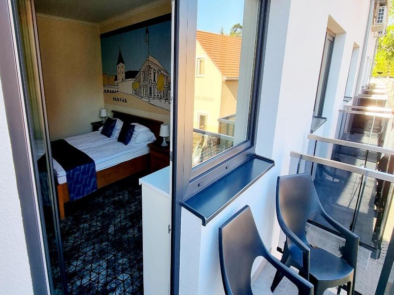 Hotel Viktoria image