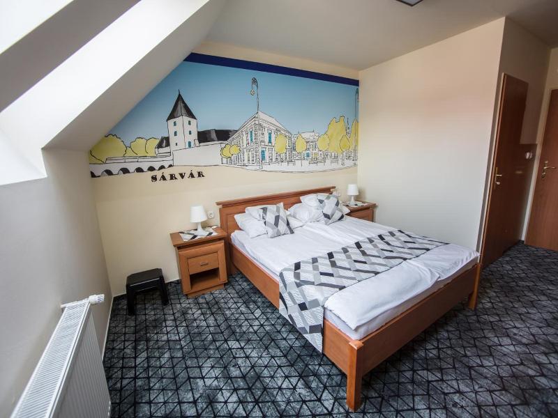 Hotel Viktoria image