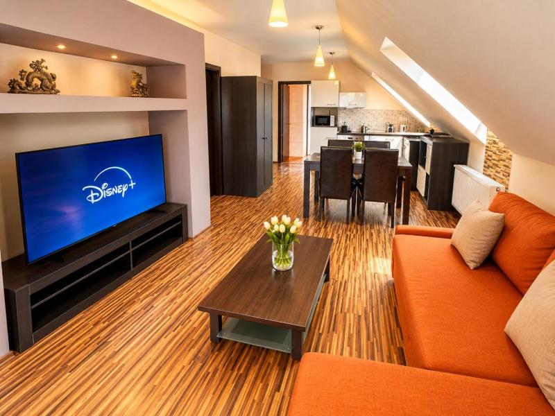 Hotel Viktoria image