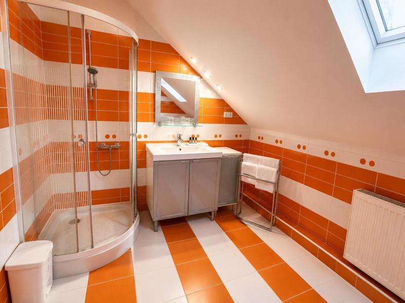 Hotel Viktoria image