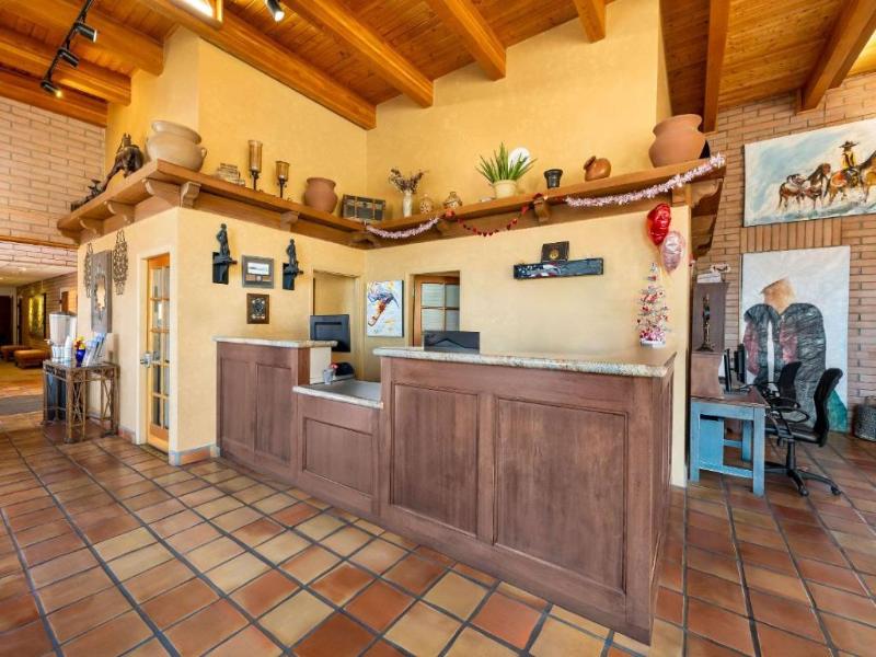 Clarion Inn Sierra Vista Az image
