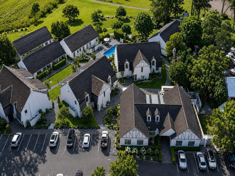 Camden Valley Inn image
