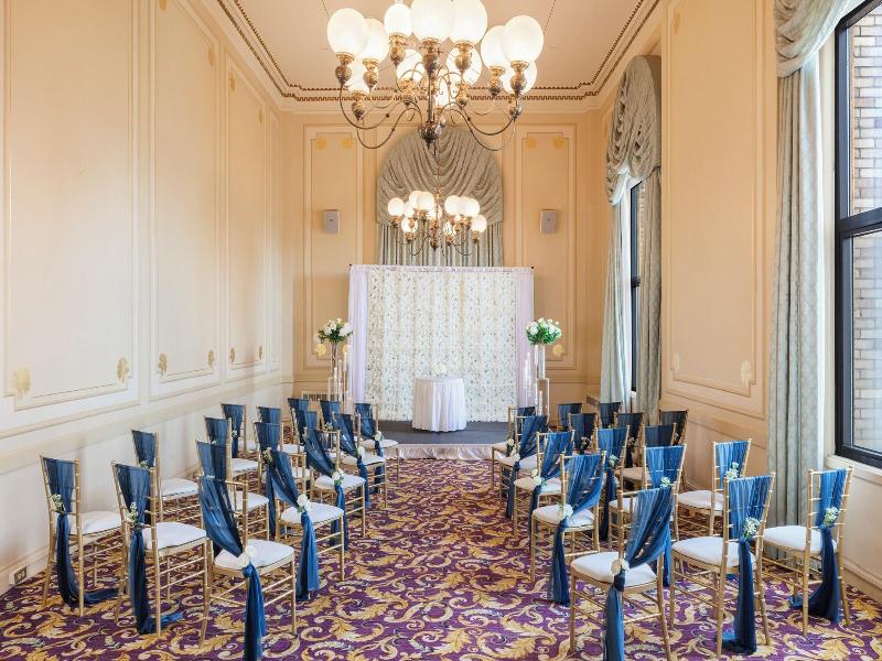 Marine's Memorial Club image