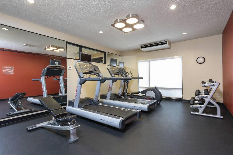 Towneplace Suites Fort Wayne North image