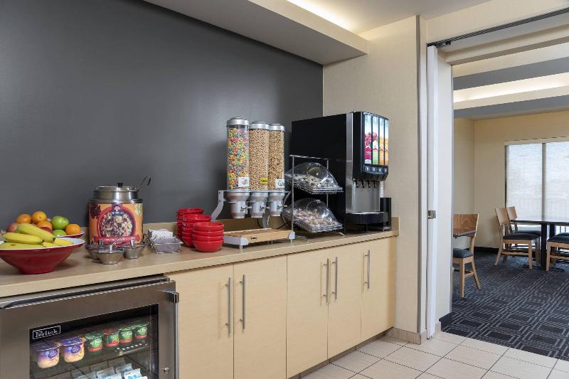 Towneplace Suites Fort Wayne North image