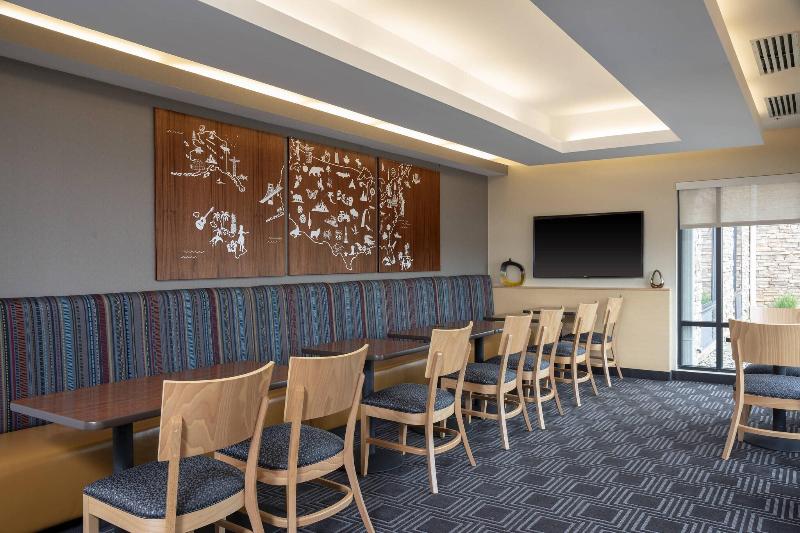 Towneplace Suites Fort Wayne North image