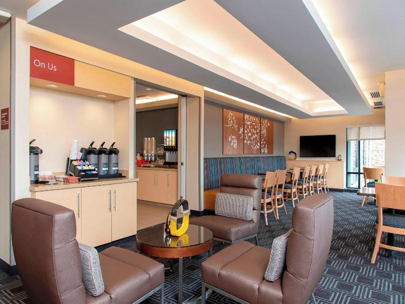Towneplace Suites Fort Wayne North image