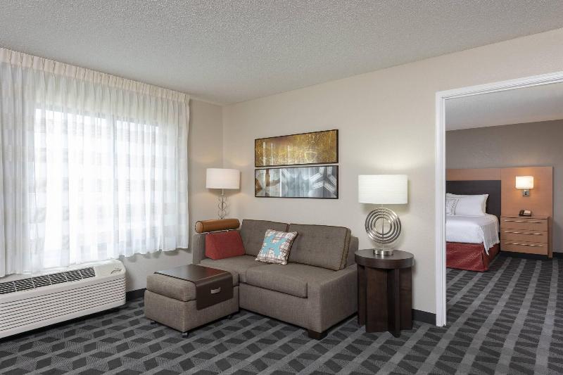 Towneplace Suites Fort Wayne North image
