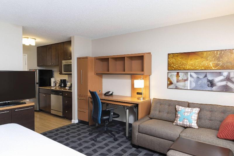Towneplace Suites Fort Wayne North image