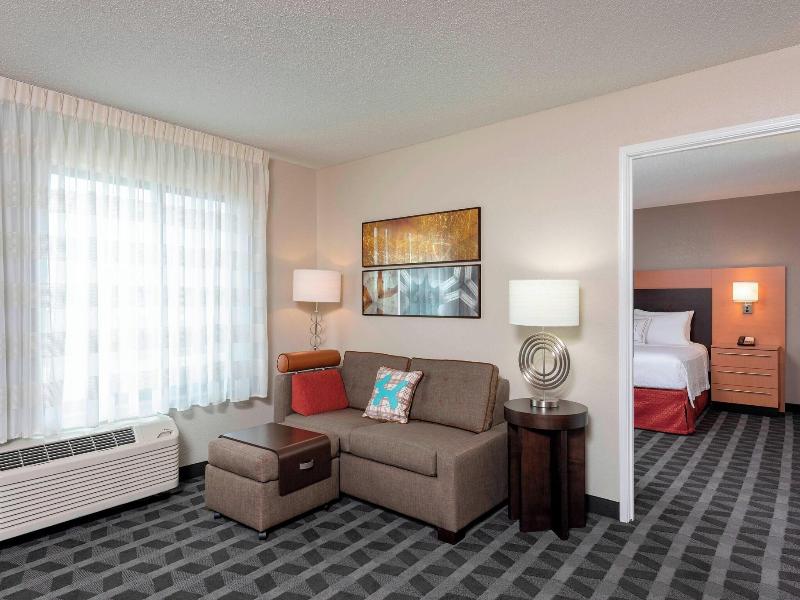Towneplace Suites Fort Wayne North image