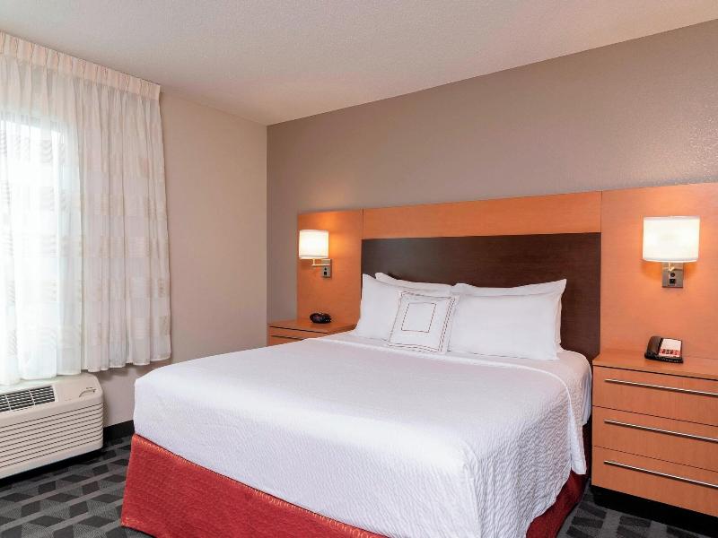 Towneplace Suites Fort Wayne North image