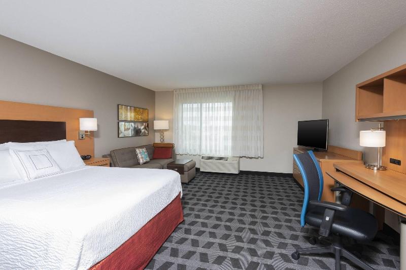 Towneplace Suites Fort Wayne North image
