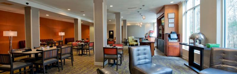 Holiday Inn Hotel & Suites Savannah Airport - Pool