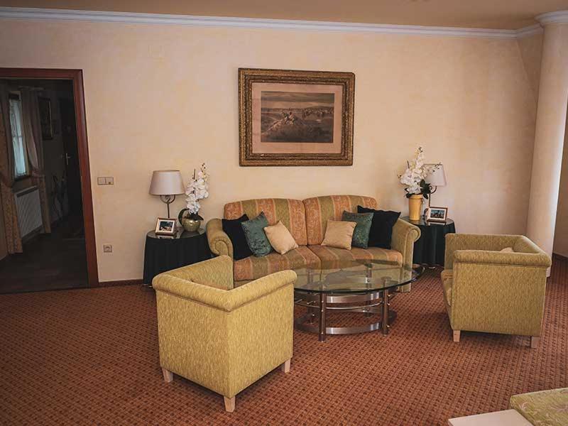Hetkuti Wellness Hotel image