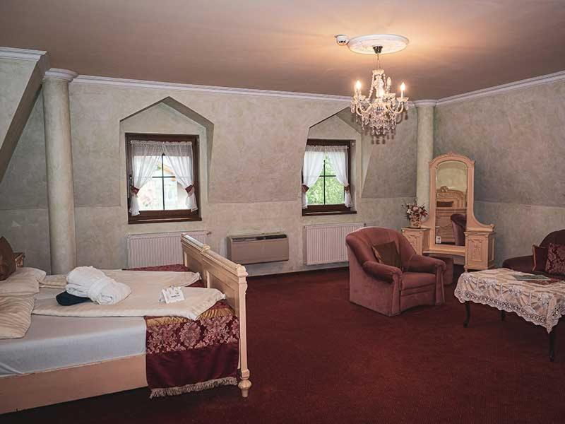 Hetkuti Wellness Hotel image