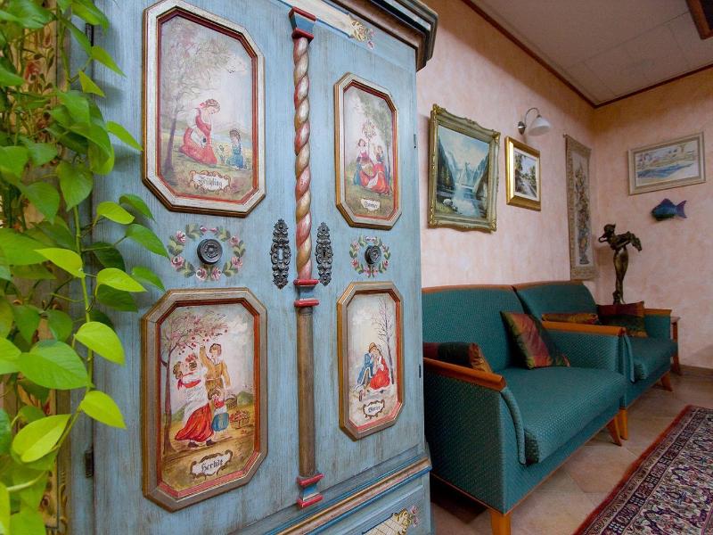 Hetkuti Wellness Hotel image